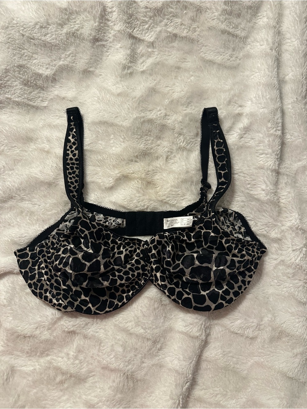 Wacoal Black and Beige Leopard Underwire Bra size 38C